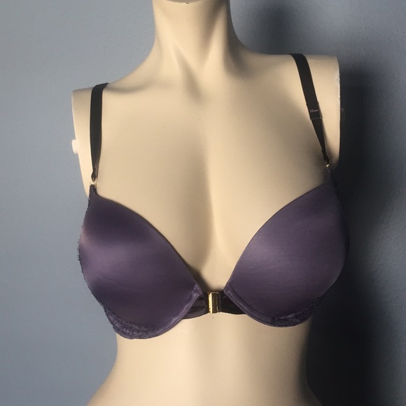 Victoria's Secret Other - Victoria's Secret very sexy push up bra. Size 32DD